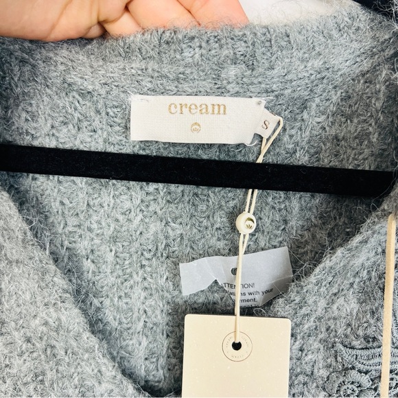 Cream grey Embroidered Knit Pullover Sweater – Oversized Size S - Picture 9 of 13